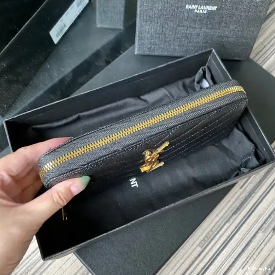MONOGRAM WALLET ZIPPY YSL 0704